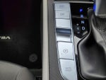 2025 Elantra Thumbnail 31