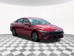 2025 Elantra Thumbnail 17