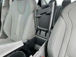 2025 Elantra Thumbnail 18