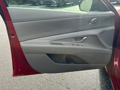 2025 Hyundai Elantra SEL Convenience 4DR Sedan
