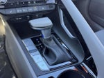 2025 Elantra Thumbnail 30