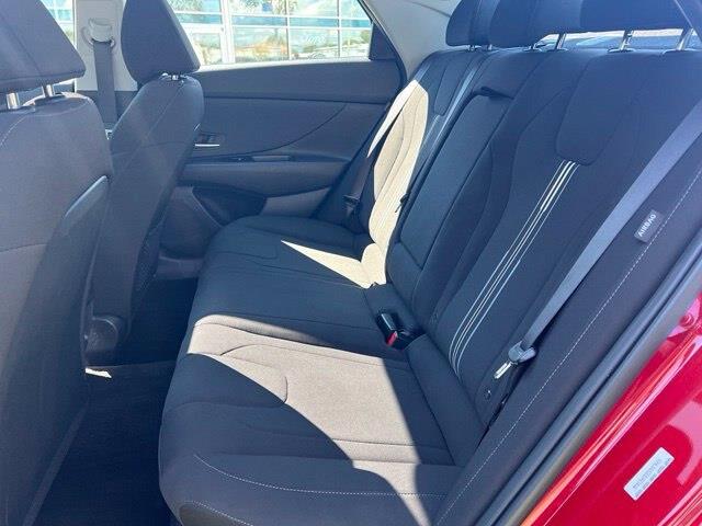 2025 Hyundai Elantra - $20,295
