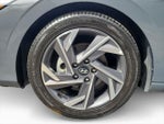 2025 Elantra Thumbnail 26
