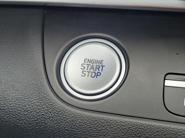 2025 Hyundai Elantra - $17,800