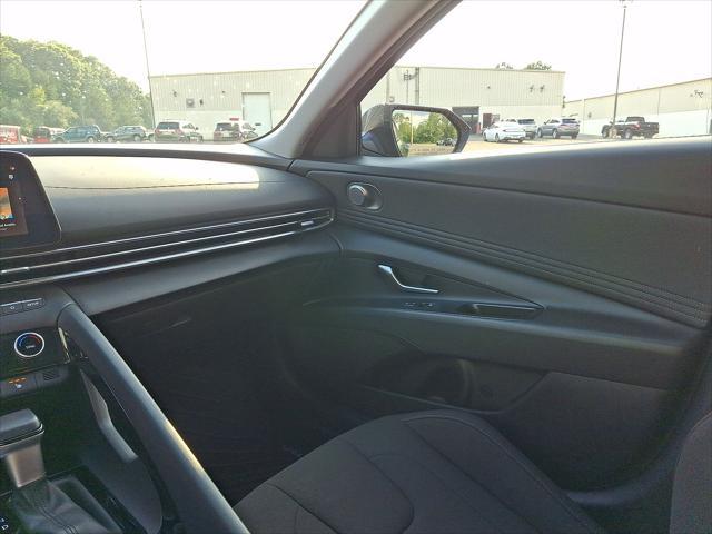 2025 Hyundai Elantra - $24,491