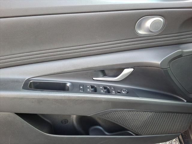 2025 Hyundai Elantra - $24,491