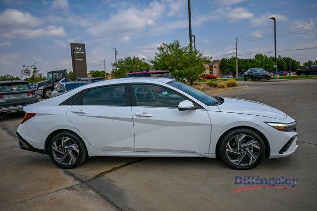 2025 Hyundai Elantra - $20,000