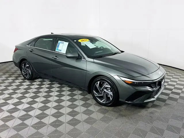2025 Hyundai Elantra
