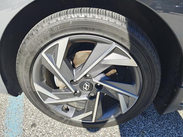 2025 Hyundai Elantra - $20,995