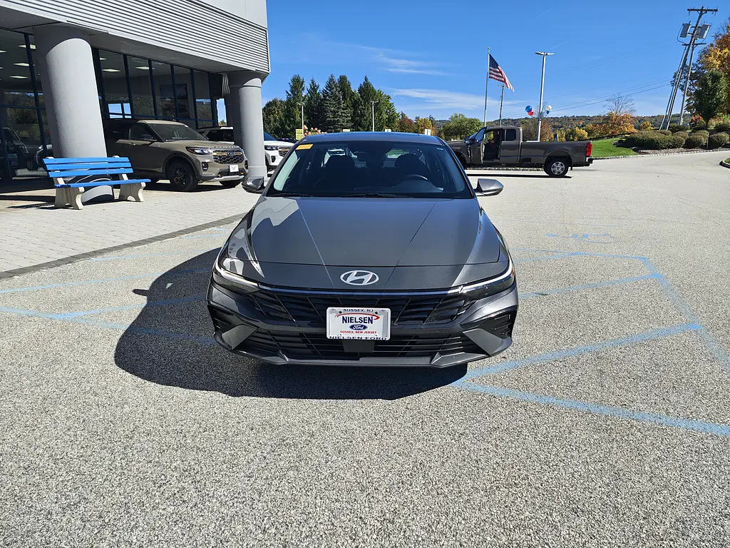 2025 Hyundai Elantra - $20,995