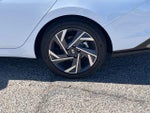 2025 Elantra Thumbnail 5