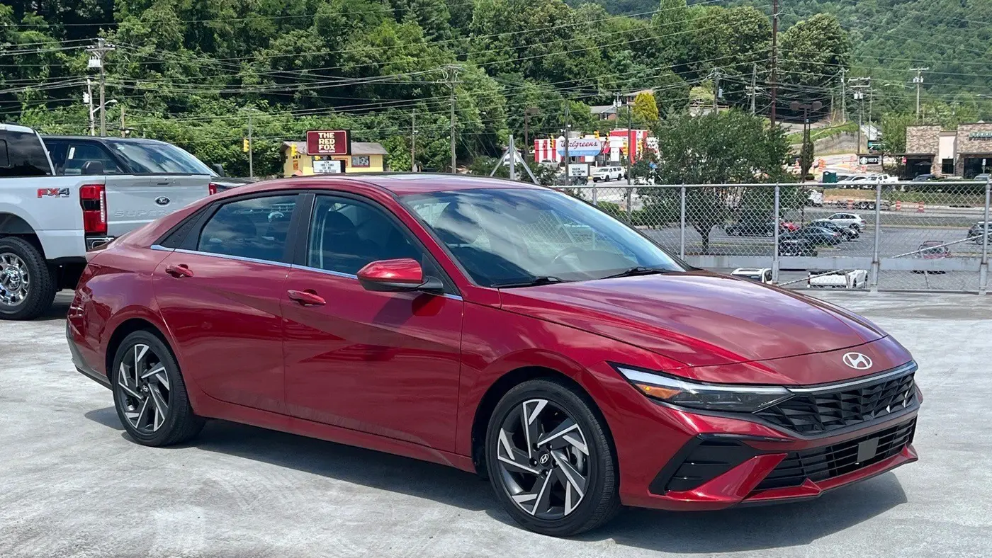 Preowned 2025 Hyundai ELANTRA SEL Convenience for Sale