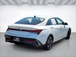 2025 Elantra Thumbnail 11