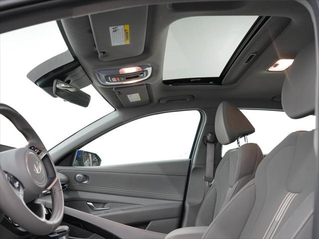 2025 Hyundai Elantra - $19,998