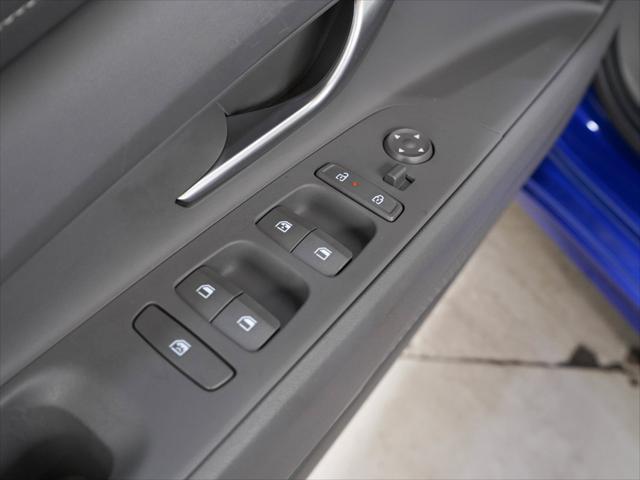 2025 Hyundai Elantra - $19,998