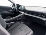 2026 Elantra Thumbnail 15