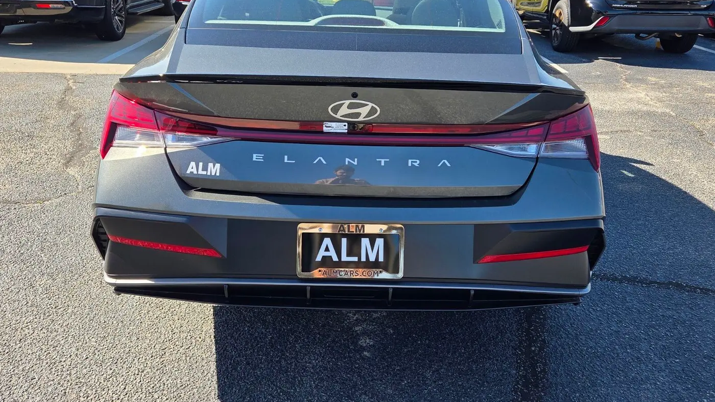 2026 Hyundai ELANTRA SEL Sport Premium