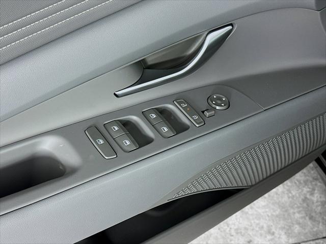 2026 Hyundai Elantra - $22,753