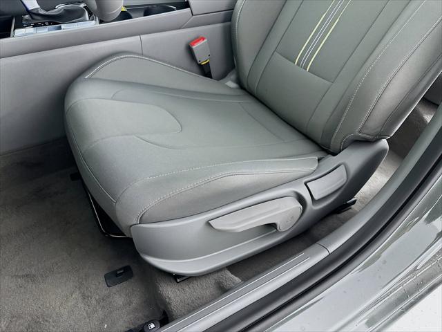 2026 Hyundai Elantra - $22,753