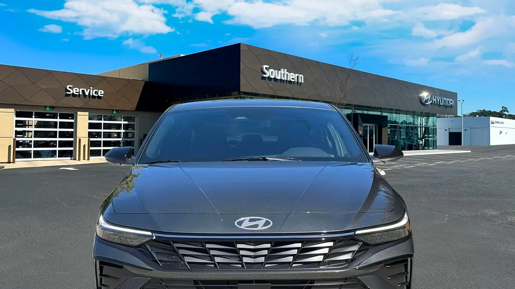 2026 Hyundai ELANTRA SEL Sport Premium
