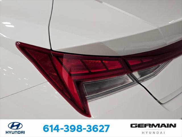 2025 Hyundai Elantra - $18,995