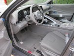 2025 Elantra Thumbnail 3