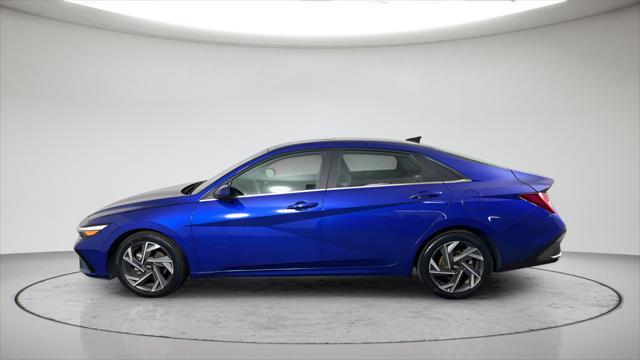 2025 Hyundai Elantra - $19,695