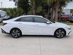 2025 Elantra Thumbnail 4