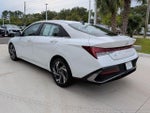 2025 Elantra Thumbnail 12