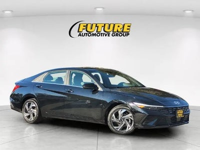 2025 Hyundai Elantra SEL Convenience 4DR Sedan