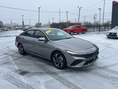 2025 Hyundai Elantra SEL Convenience 4DR Sedan