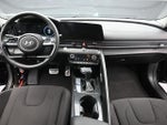 2025 Elantra Thumbnail 14