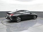 2025 Elantra Thumbnail 15