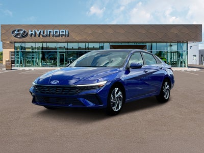 2025 Hyundai Elantra SEL Convenience 4DR Sedan