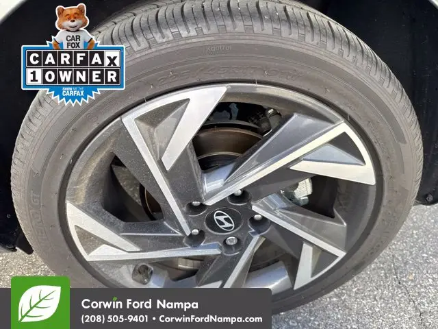 2025 Hyundai Elantra - $21,289