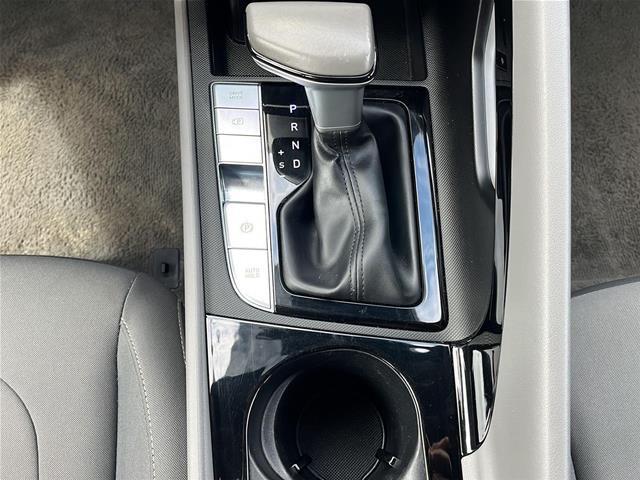 2025 Hyundai Elantra - $21,112