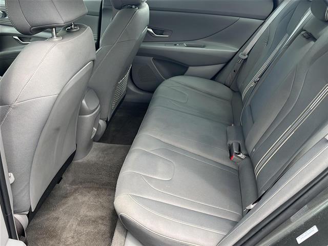 2025 Hyundai Elantra - $21,017