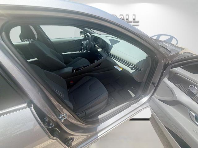 2026 Hyundai Elantra - $19,306
