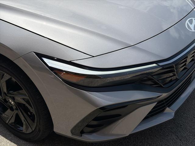 2026 Hyundai Elantra - $19,306