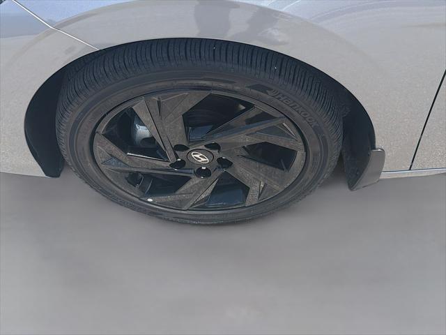 2026 Hyundai Elantra - $19,306