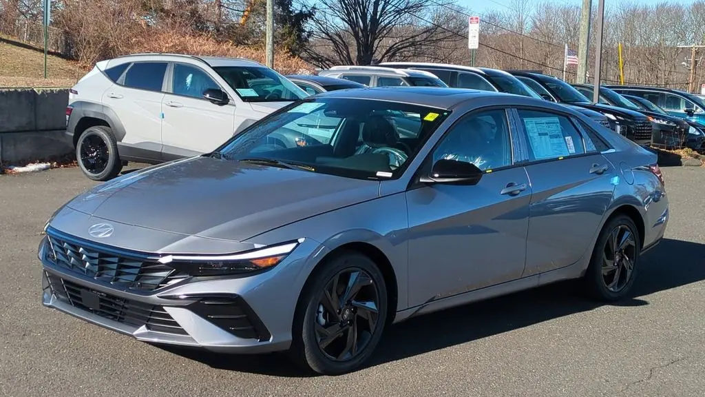 2026 Hyundai ELANTRA SEL Sport Premium