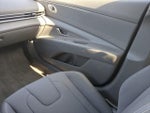 2024 Elantra Thumbnail 16