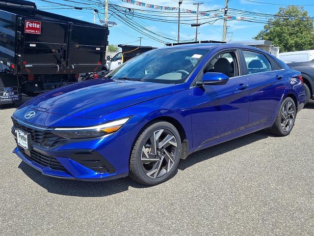 2024 Hyundai Elantra - $19,982