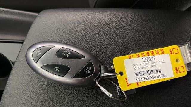 2025 Hyundai ELANTRA SEL Convenience