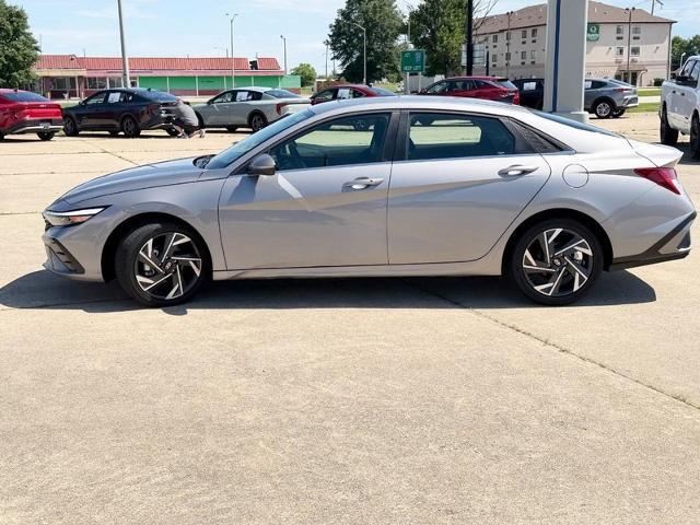 2025 Hyundai Elantra - $26,365