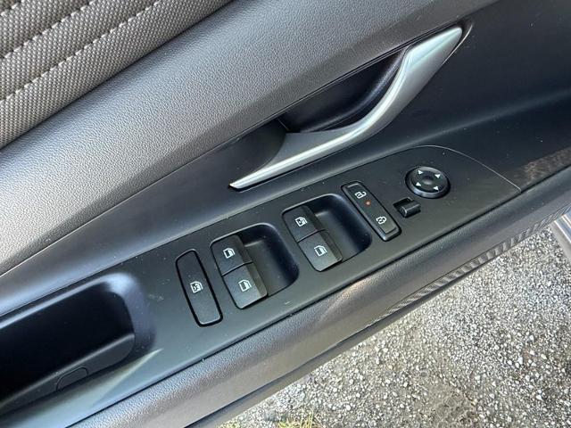 2025 Hyundai Elantra - $26,365