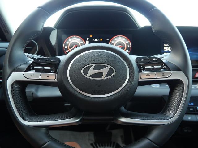 2025 Hyundai Elantra - $19,904