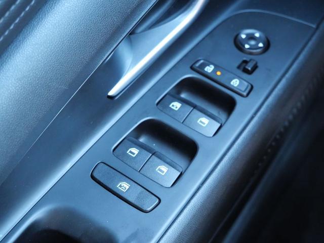 2025 Hyundai Elantra - $19,904