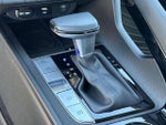 2025 Elantra Thumbnail 31