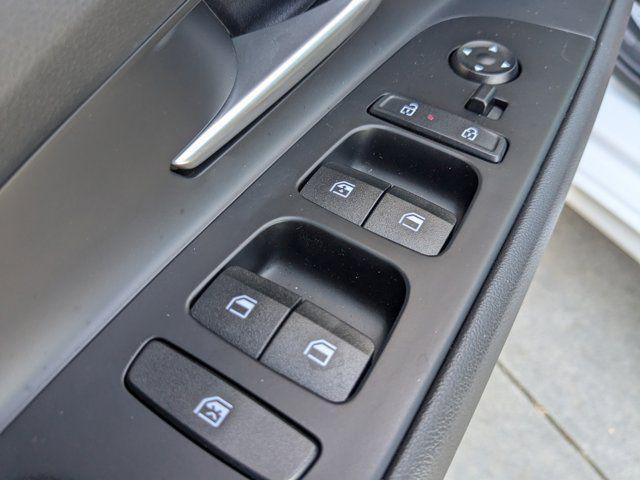 2025 Hyundai Elantra - $25,435
